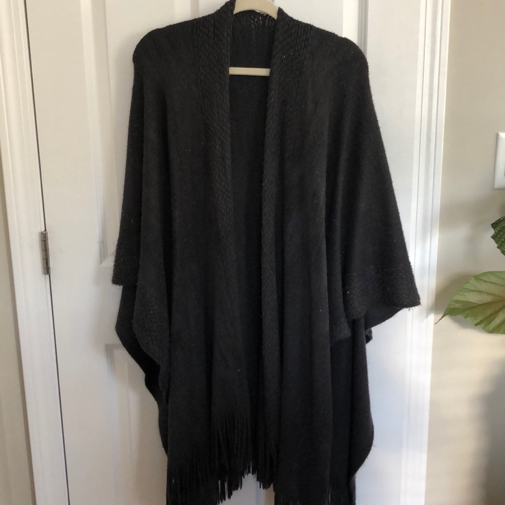 Poncho sweater